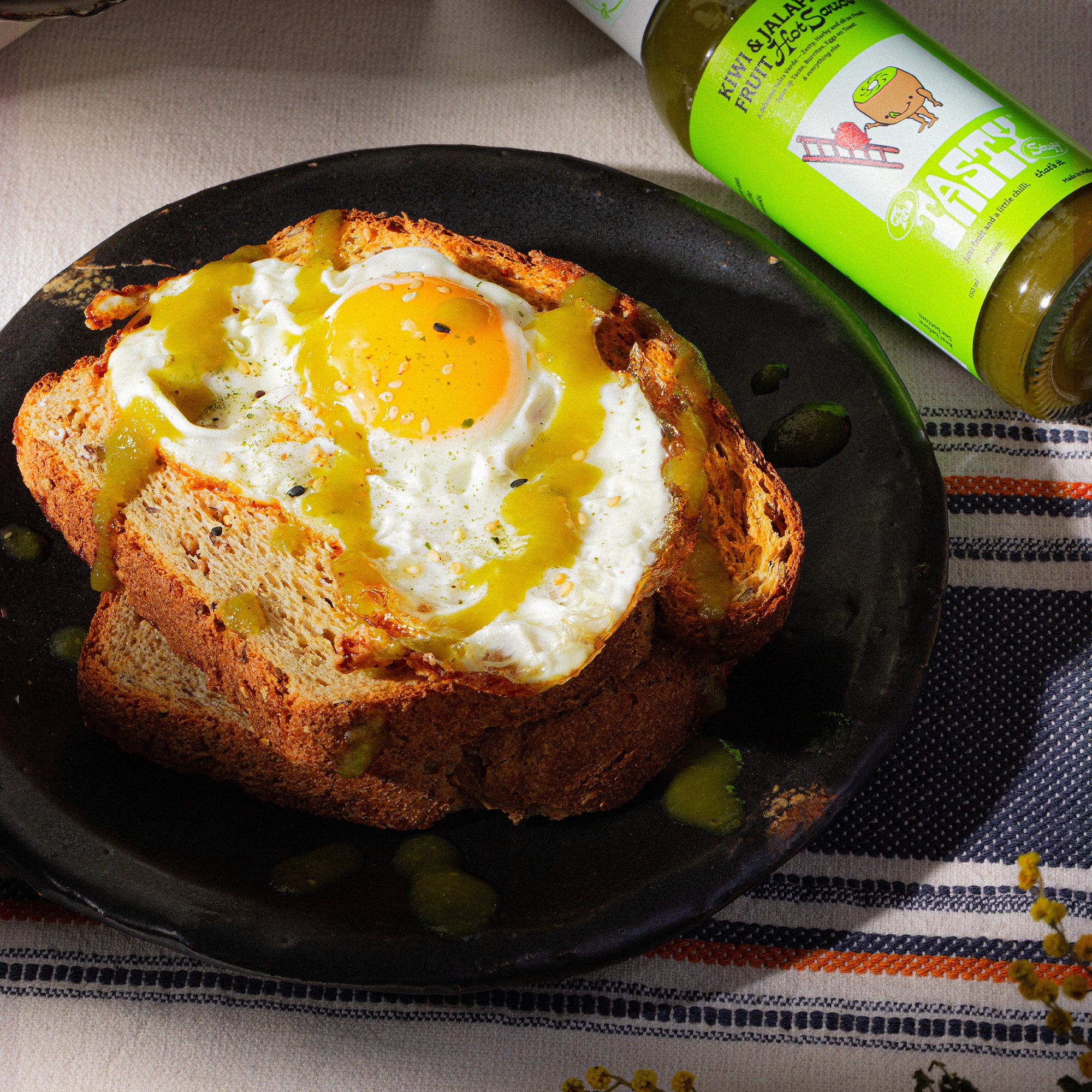 Kiwi & Jalapeño Fruit Hot Sauce 150ml